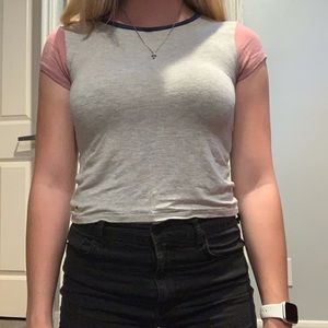 grey american eagle soft tee
